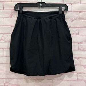 Kona Sol mid rise skirt built in briefs size small